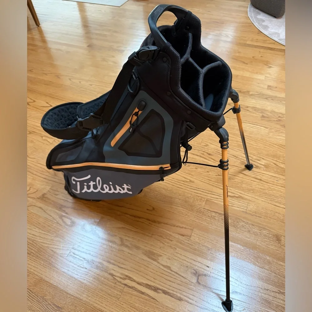 Titleist Players 4 Stand Bag 2018 - Picture 3 of 7